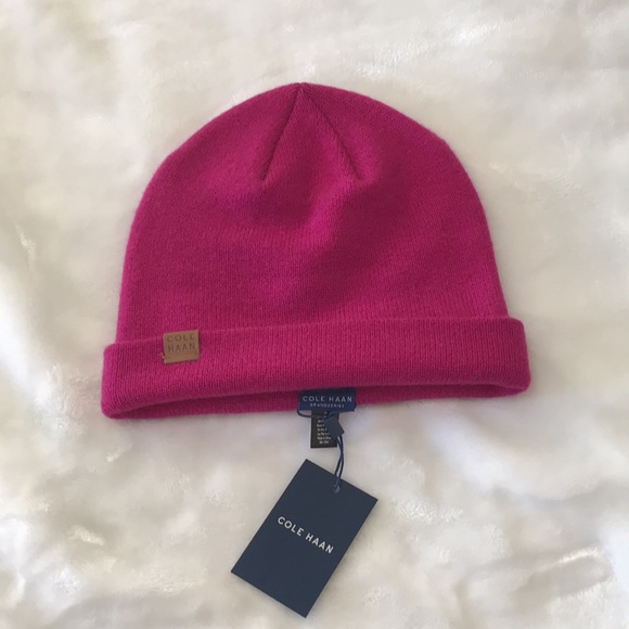 Cole Haan Accessories - 🆕 Cole Haan Fuchsia Cashmere-Blend beanie hat